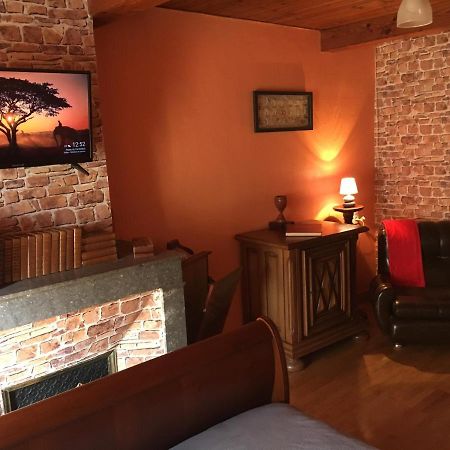 カステルノーダリ Casa Du Bassin Bed & Breakfast エクステリア 写真