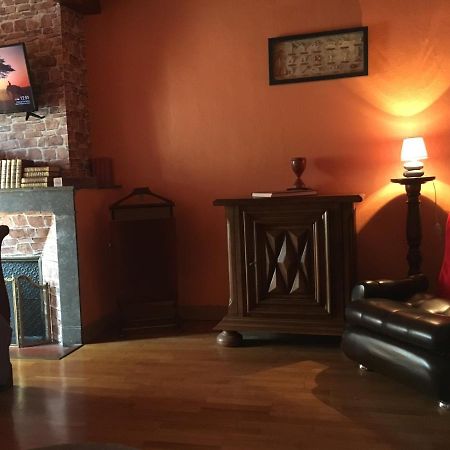 カステルノーダリ Casa Du Bassin Bed & Breakfast エクステリア 写真